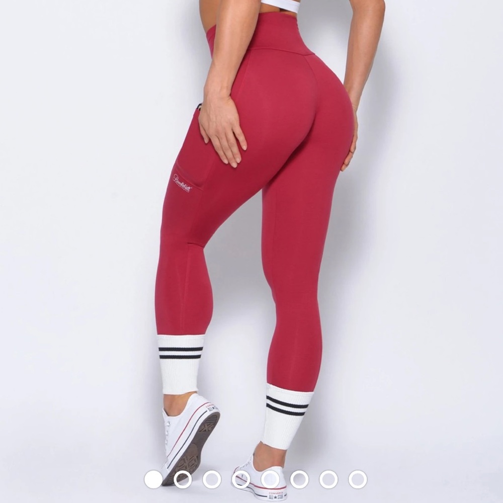 ADORABLE BOMBSHELL ANKLE SOCK LEGGINGS!!!! NEVER BEEN WORN!! COLOR TRUE TO PIC